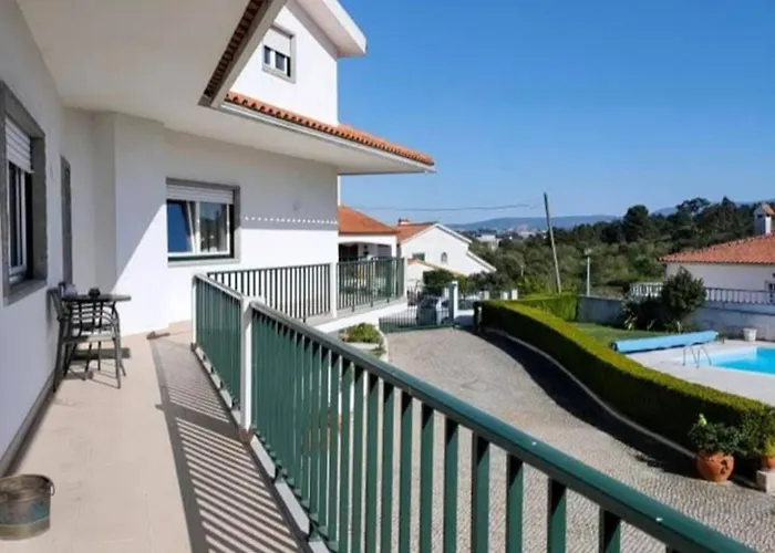 Vergikosk House - 4 Quartos Com Piscina Privada * ボンバラル