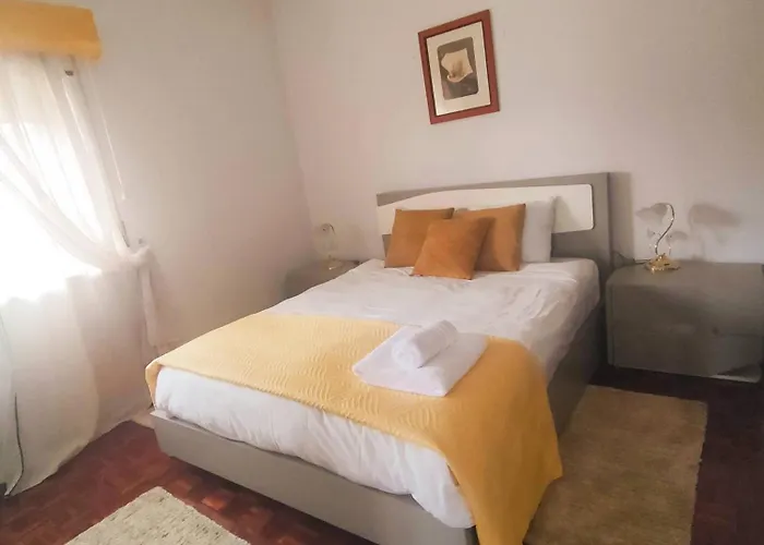 Vergikosk House - 4 Quartos Com Piscina Privada ボンバラル